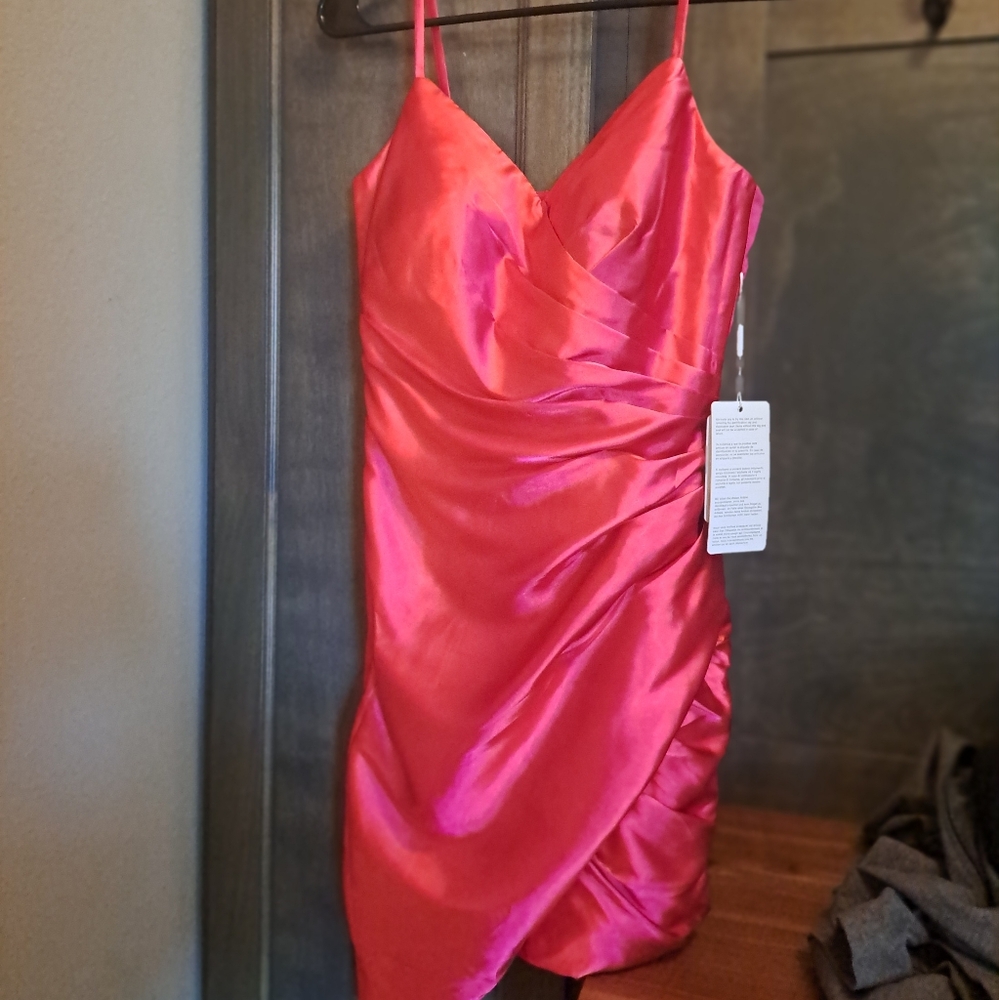 *BRAND NEW* Womens Red Satin Homecoming Dress size 0